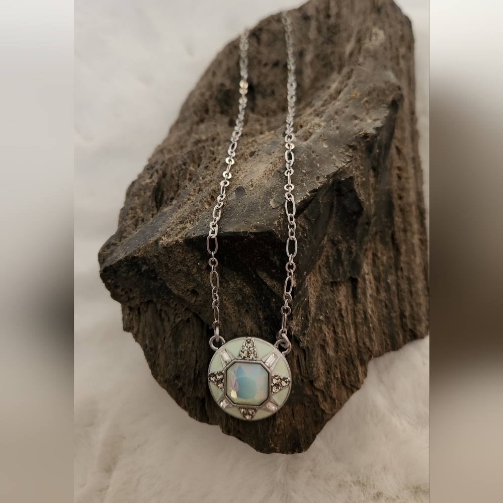 NWT Lia Sophia "Mint Meltaway" & Rhinestone Silver Necklace - Picture 3 of 4